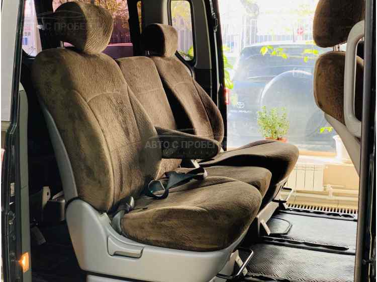 Hyundai Grand Starex I