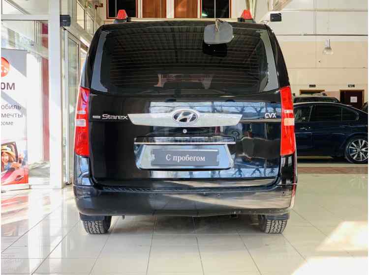 Hyundai Grand Starex I