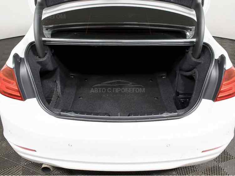 BMW 3 серии VI (F3x)