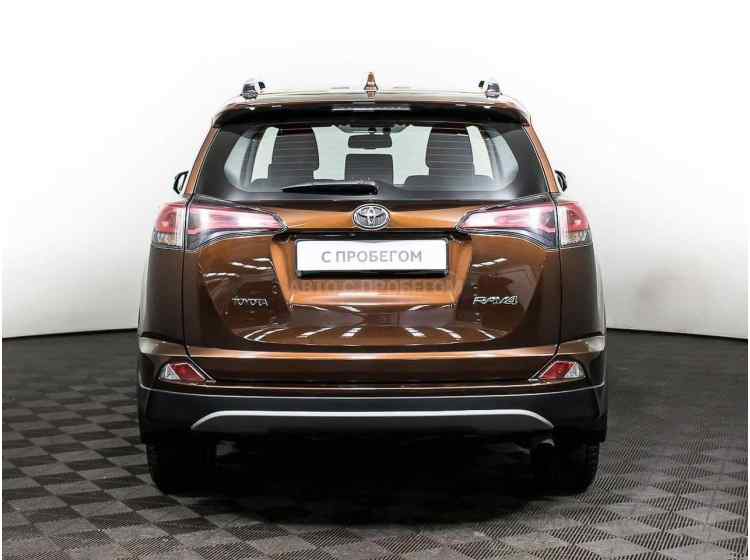 Toyota RAV4 XA40 Рестайлинг