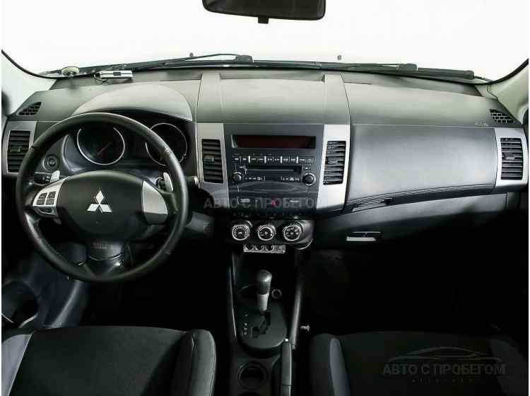 Mitsubishi Outlander II Рестайлинг