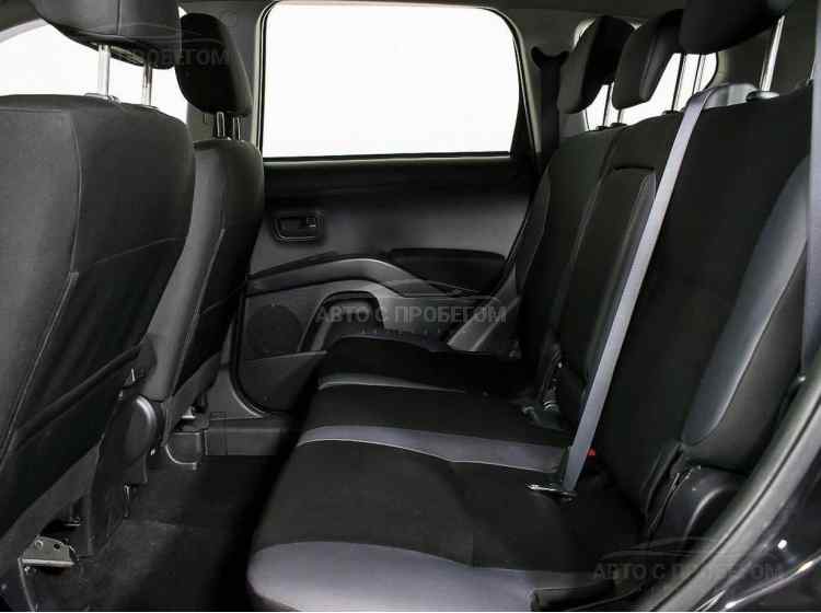 Mitsubishi Outlander II Рестайлинг